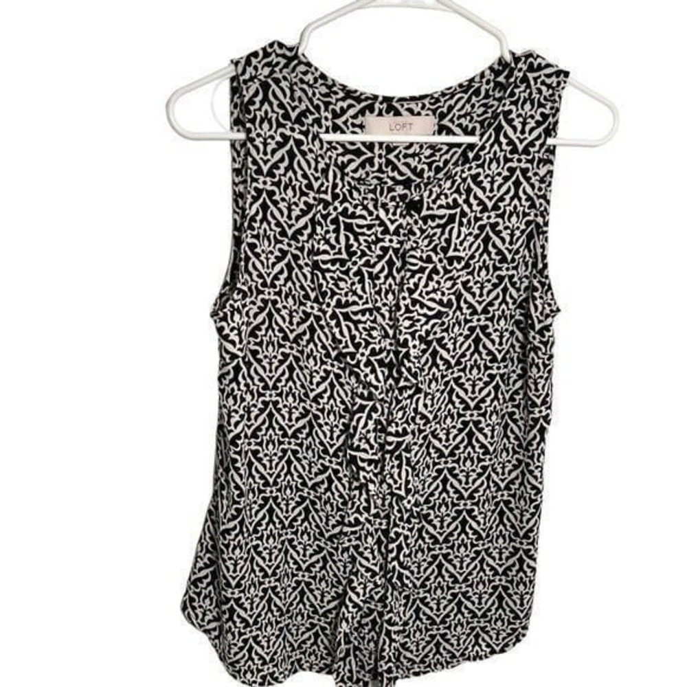 Loft Women's Sz Small Sleeveless Button Down Ruffle Blouse Black White Geometric